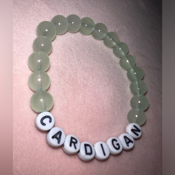 Taylor Swift Eras Tour Friendship Bracelet - Picture 2 of 4